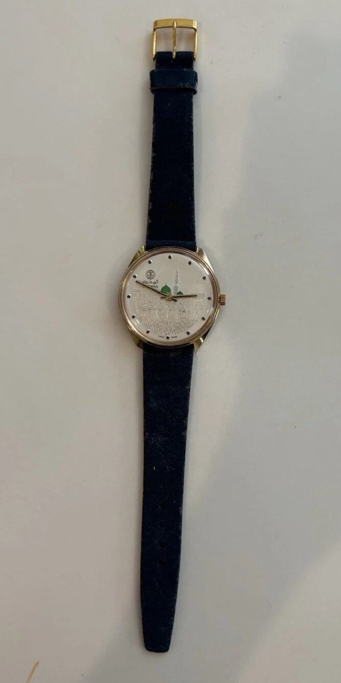 Vintage Al Madina Swiss Mechanical Wind Up Watch Mosque Islamic Dial 3362 Works